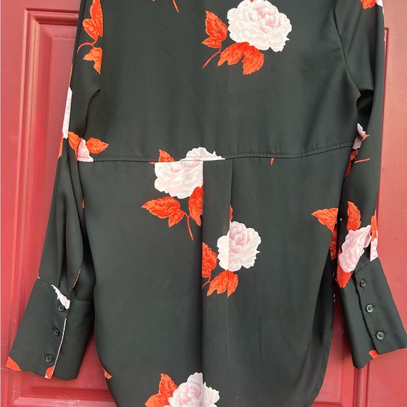 Who What Wear Black floral top size small - Picture 6 of 6
